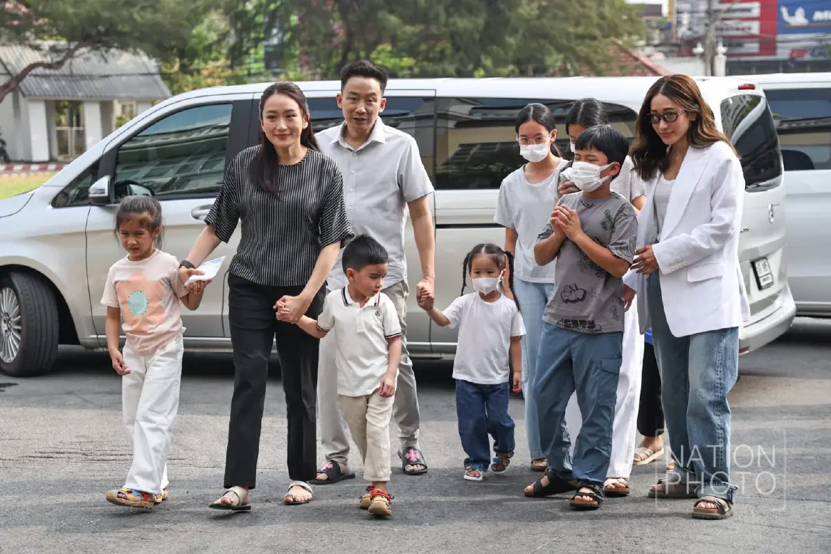 พักโทษ ‘ไม่พักการเมือง’ จับตา‘ทักษิณ’ปรับฉาก ‘เพื่อไทย