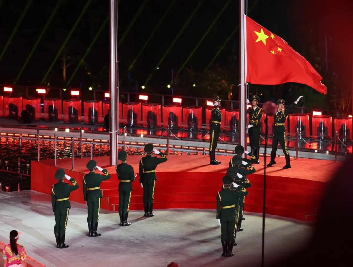 เปิดฉากแล้ว เอเชียนบีชเกมส์ ครั้งที่ 6 'โจเซฟ-หยก' ถือธงชาติไทยนำขบวนพาเหรดทัพไทย