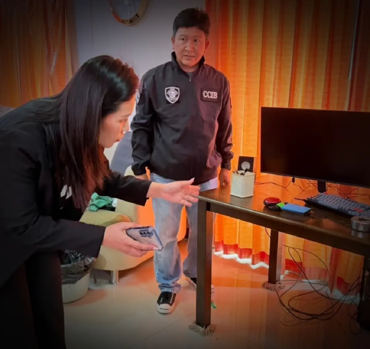 บุกจับแฮกเกอร์ เจาะระบบโรงแรมดังล้วงข้อมูลลูกค้า ยึดอุปกรณ์เพียบ
