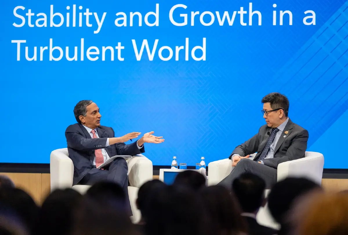 ‘เอกนิติ’ เผย นับหนึ่ง เปิด เสรีให้ประชาชนขายไฟเข้า ‘สายส่ง’ บนเวที IMF-WB 2026