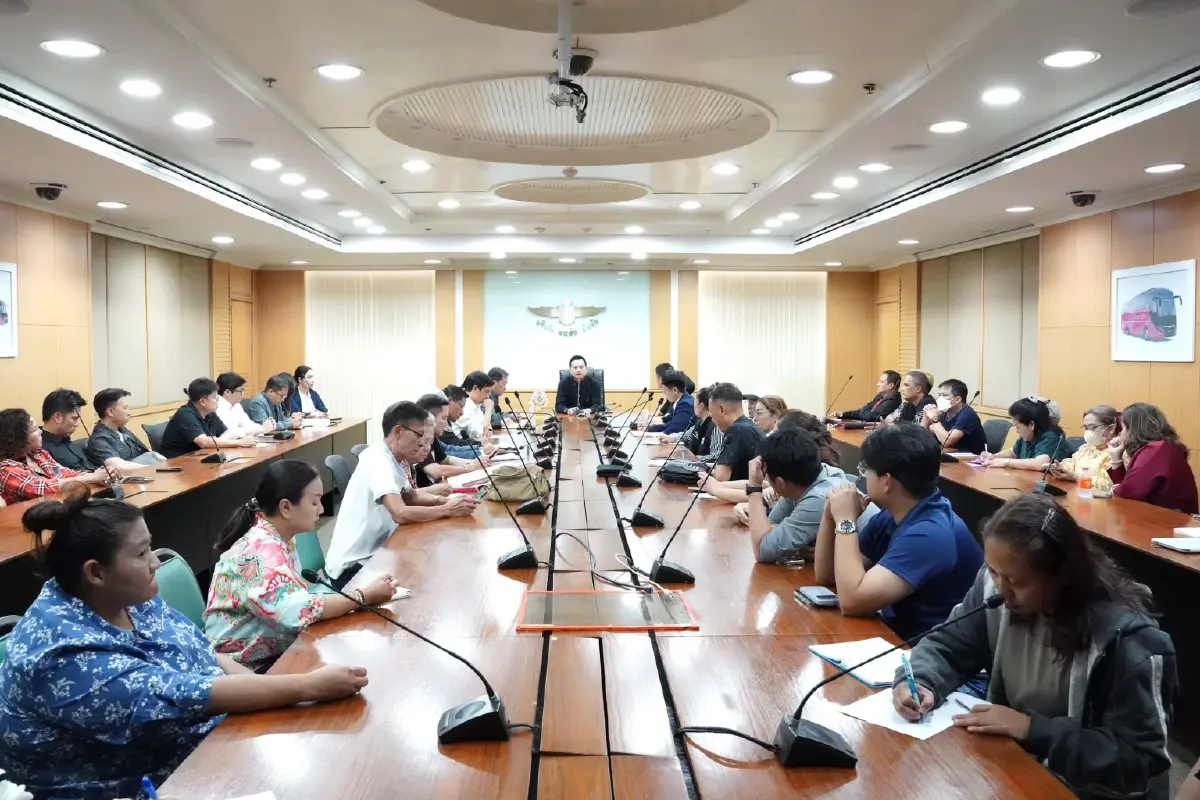 บขส. เปิด 4 มาตรการอุ้ม 'ผู้ประกอบการรถร่วม' สู้วิกฤติน้ำมันแพง