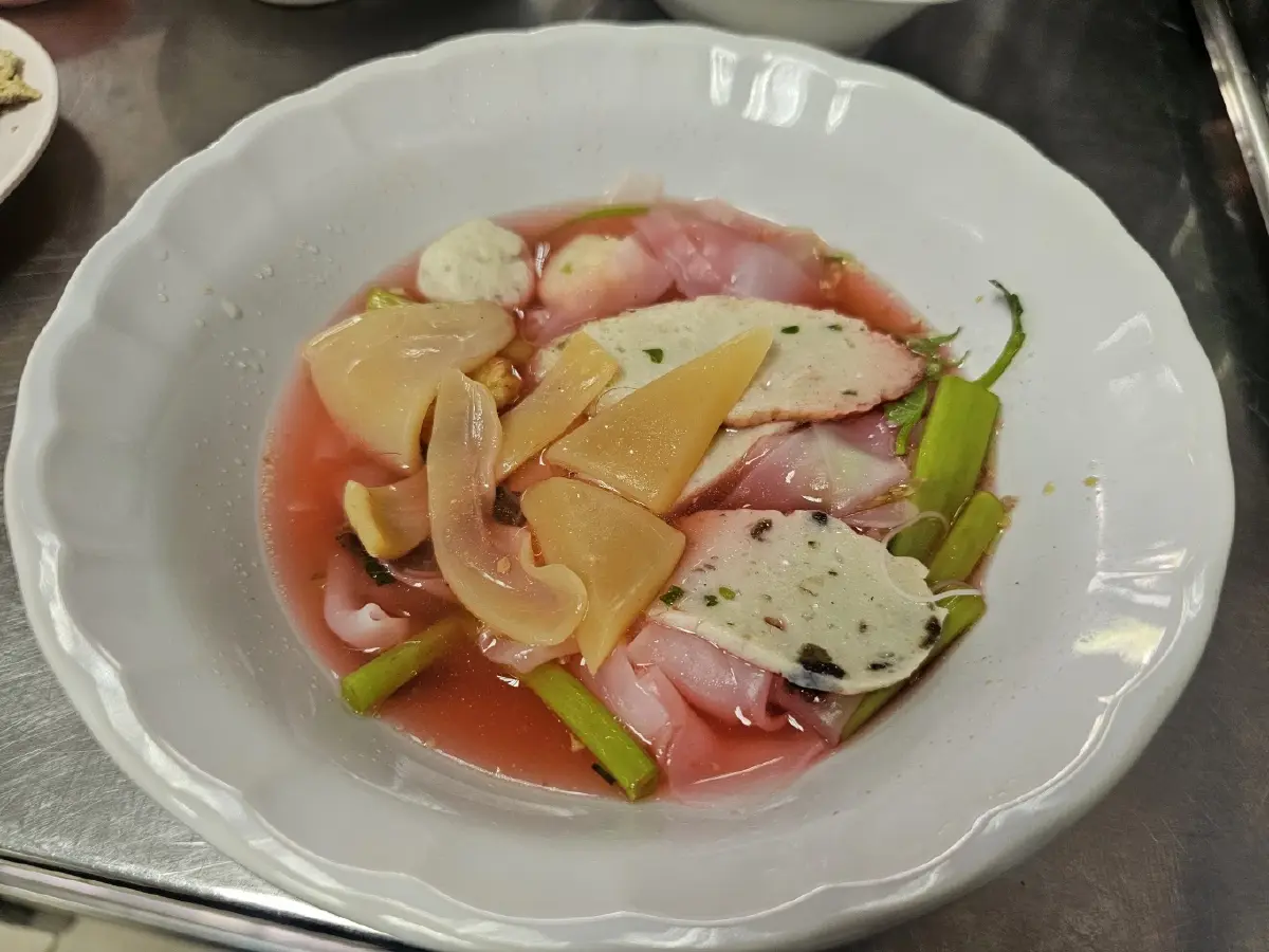 ‘5 ร้านก๋วยเตี๋ยวลูกชิ้นปลา’ อร่อยในดวงใจหมูหวานชวนชิม