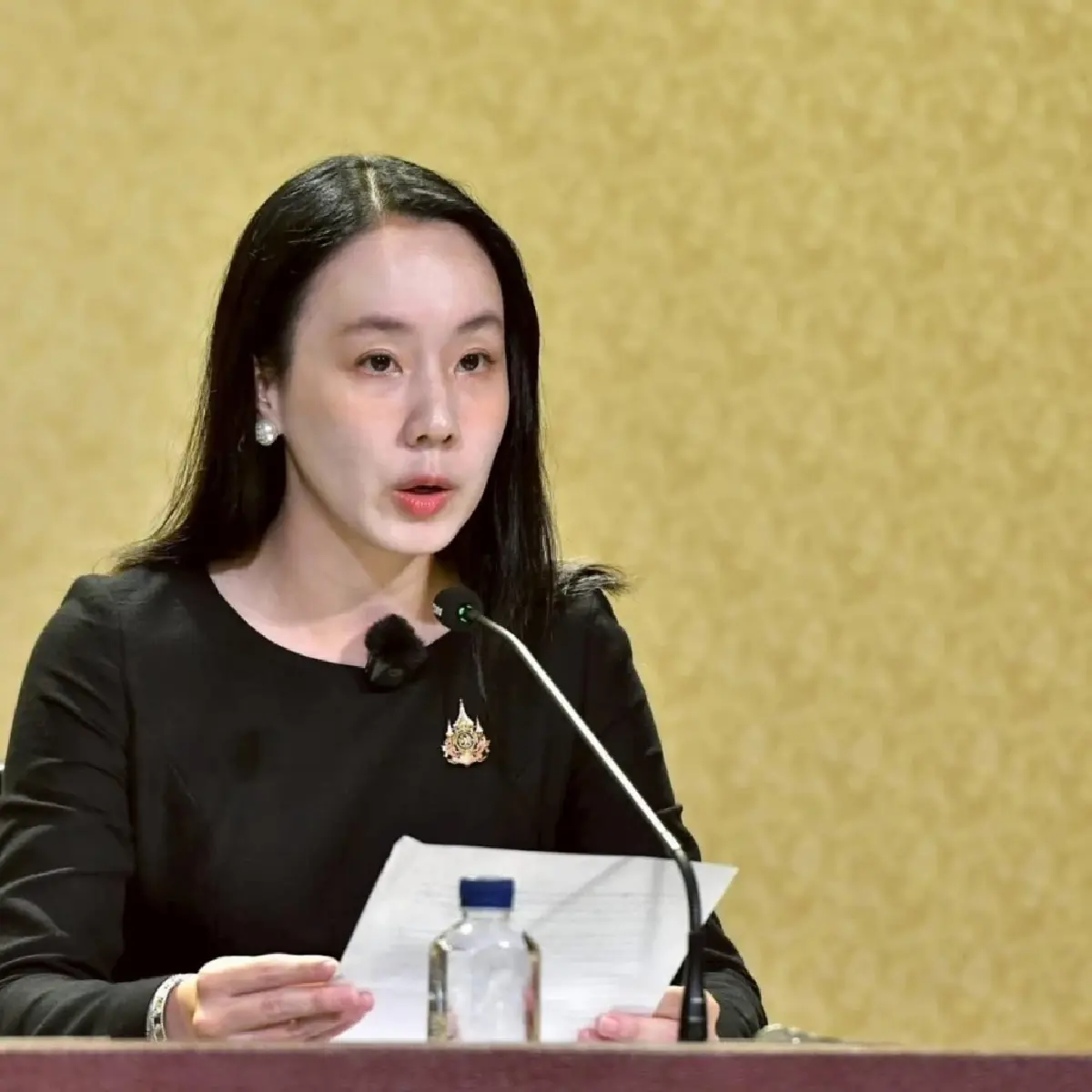 โจทย์หนัก ‘โฆษกรัฐบาล’ ทีมหญิงผสม‘แดง-น้ำเงิน’ กู้วิกฤต