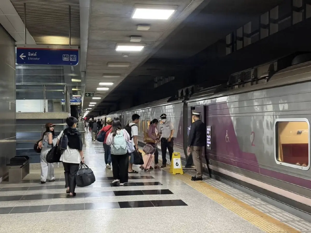 คนทะลักล้าน สงกรานต์ 69 รถไฟฟ้าแตก สยาม สีลม ไอคอนสยาม แชมป์คนแน่น