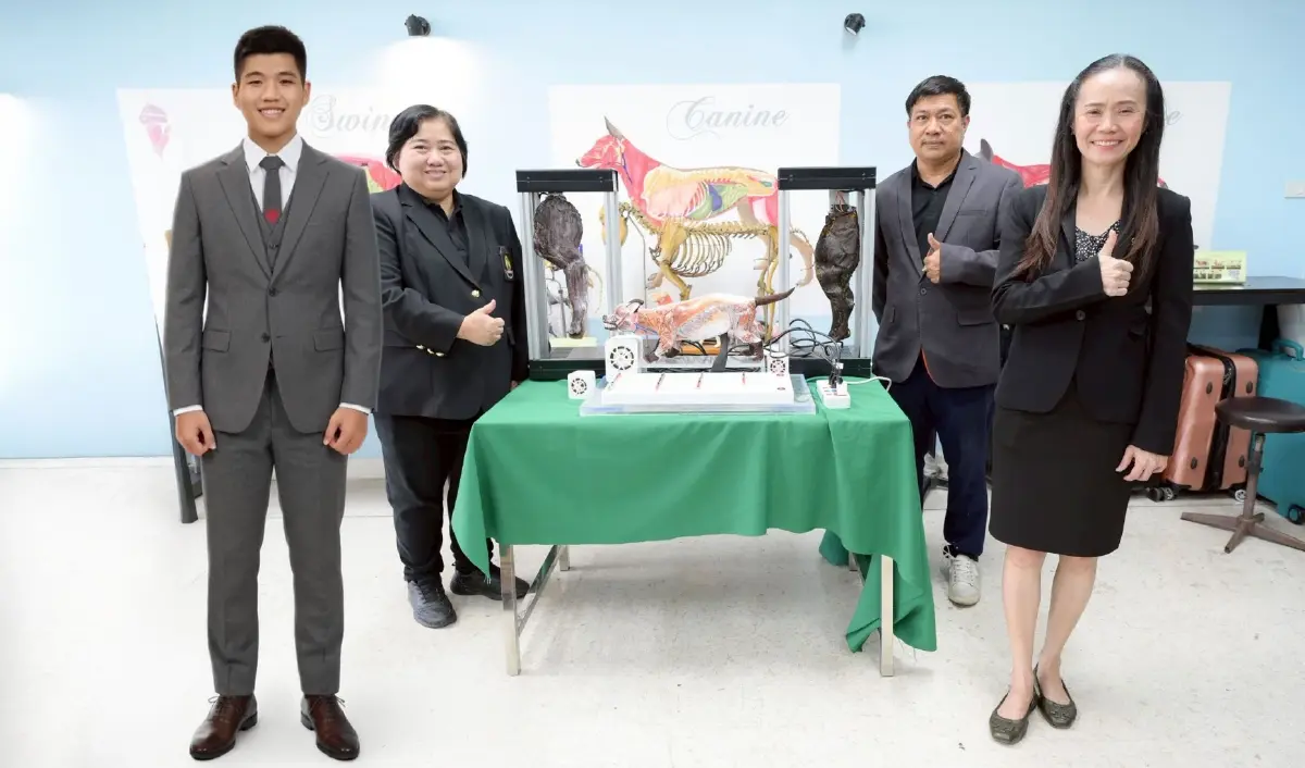 สัตวแพทย์ จุฬาฯ คว้า 5 รางวัลระดับโลก นวัตกรรมหุ่นกล้ามเนื้อสุนัขโต้ตอบได้