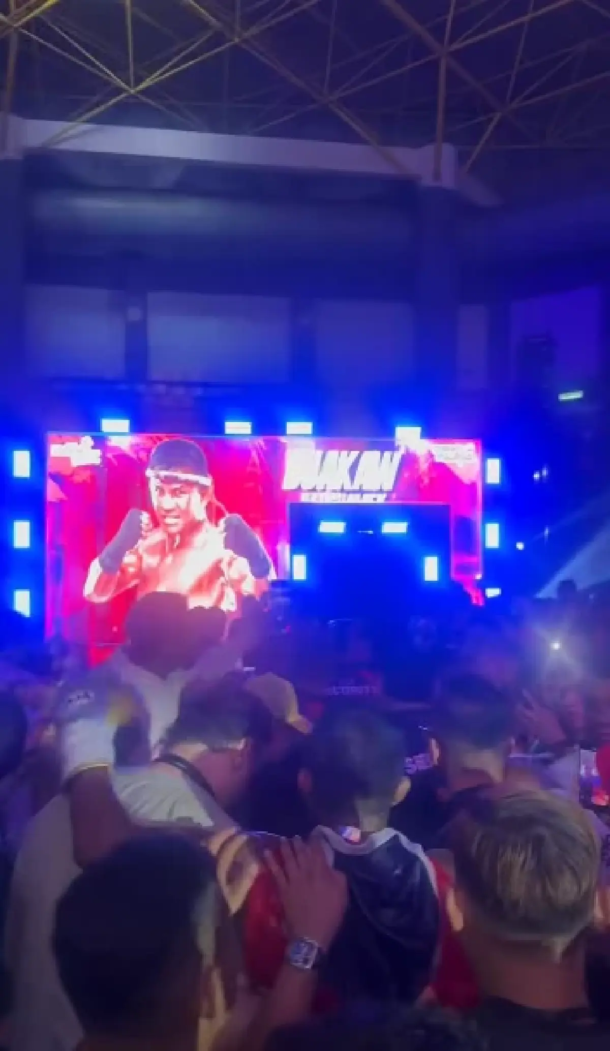 ผลมวยสด บัวขาว ชนะเอกฉันท์ 3 ยก ดับซ่า เมิ่ง เกาเฟิง T Fight All Stars