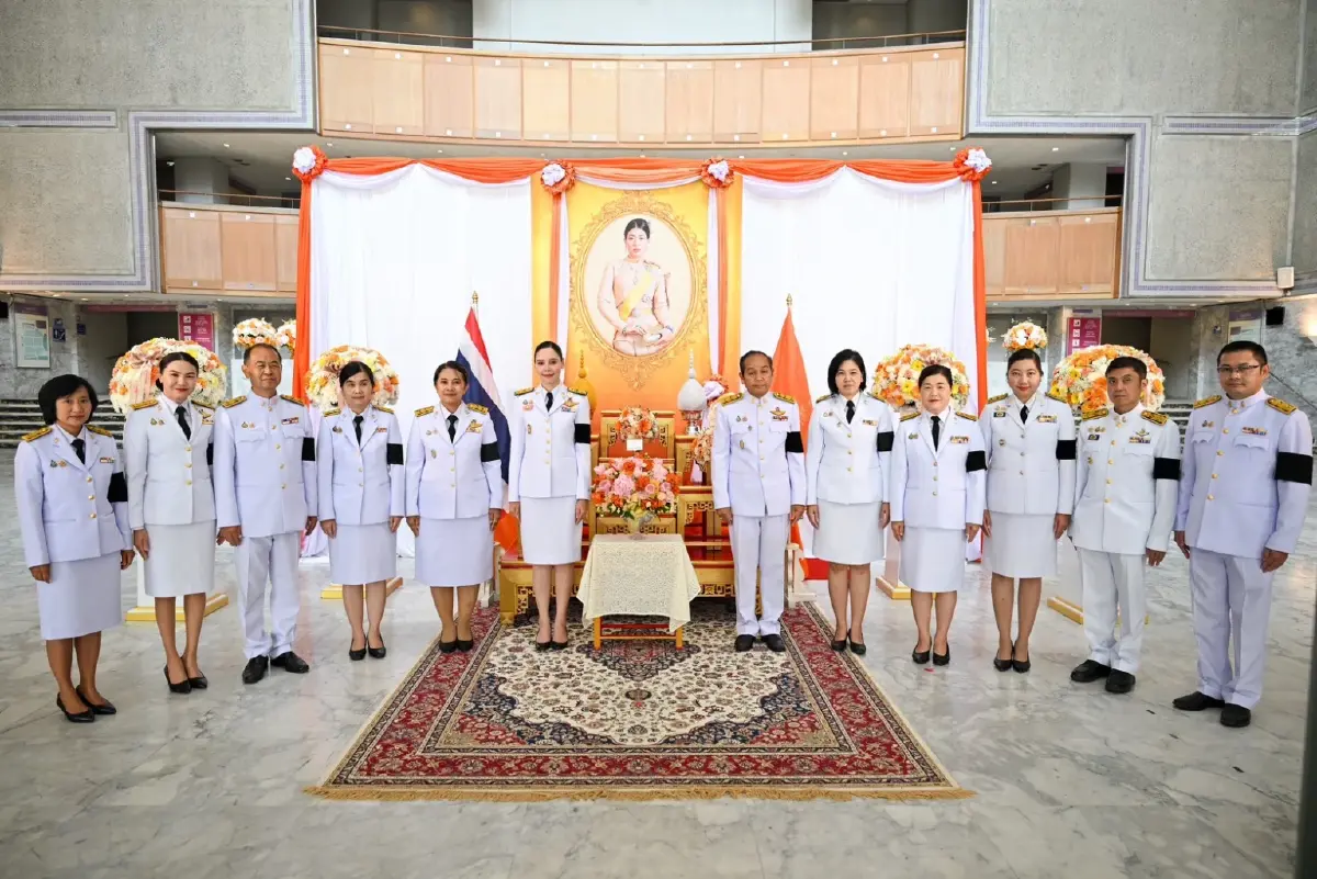 เจ้าฟ้าสิริวัณณวรีฯ โปรดเกล้าฯ พระราชทานแจกันดอกไม้ แสดงความยินดี 'ซาบีดา'