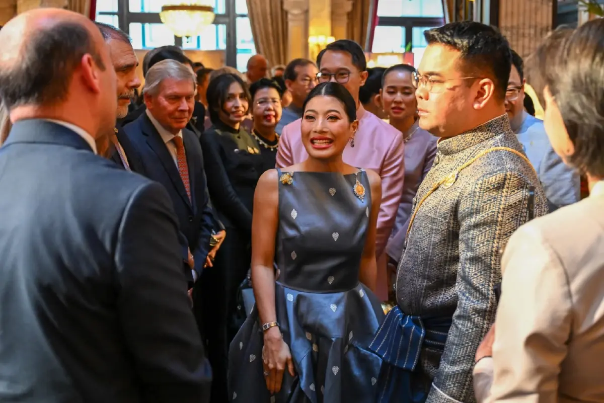 'เจ้าฟ้าสิริวัณณวรีฯ' ถ่ายทอดองค์ความรู้ 'วิวัฒนาการของชุดไทยและผ้าไทย'