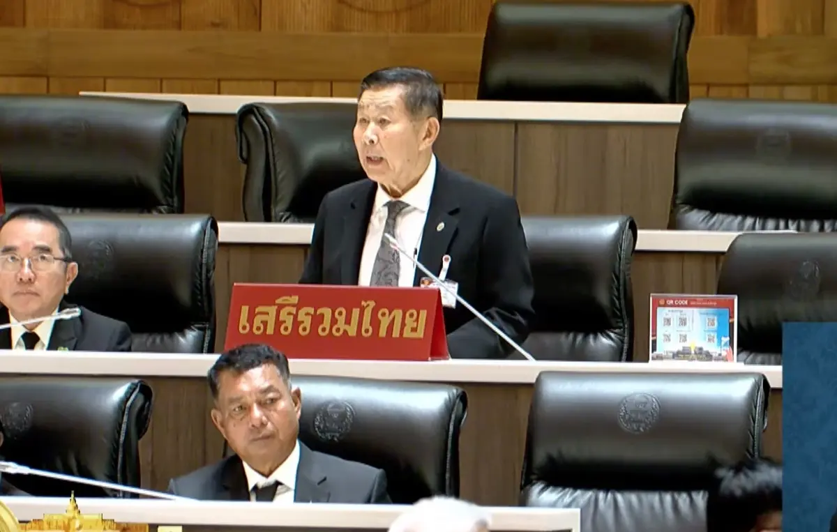 'วรงค์' เปิดตัวเลขน้ำมันหาย 635 ล้านลิตร จี้ 'นายก' จับคนโกงน้ำมัน