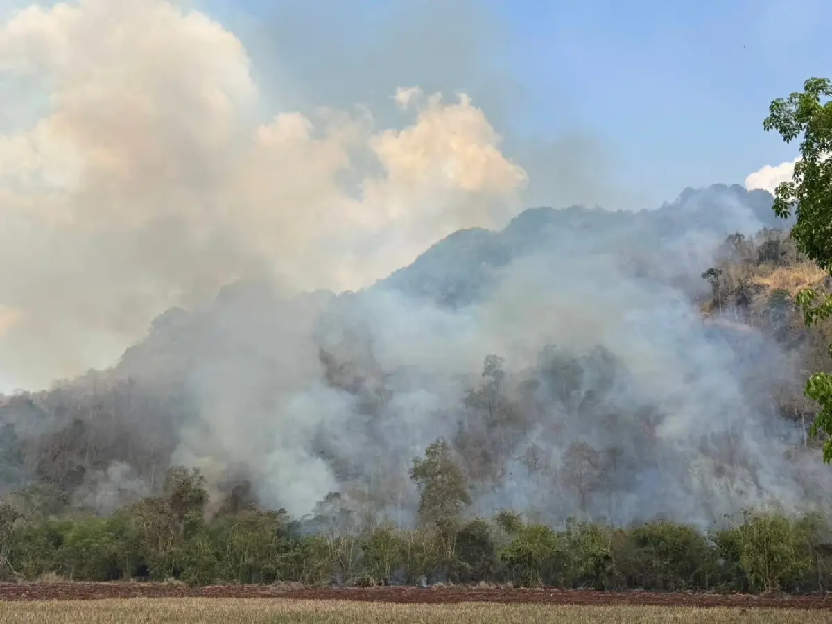 วิกฤตฝุ่น PM2.5 เหนือ-อีสานยังพุ่งสูง เตือน 3-5 เม.ย. อากาศปิด ฝุ่นสะสมทวีความรุนแรง