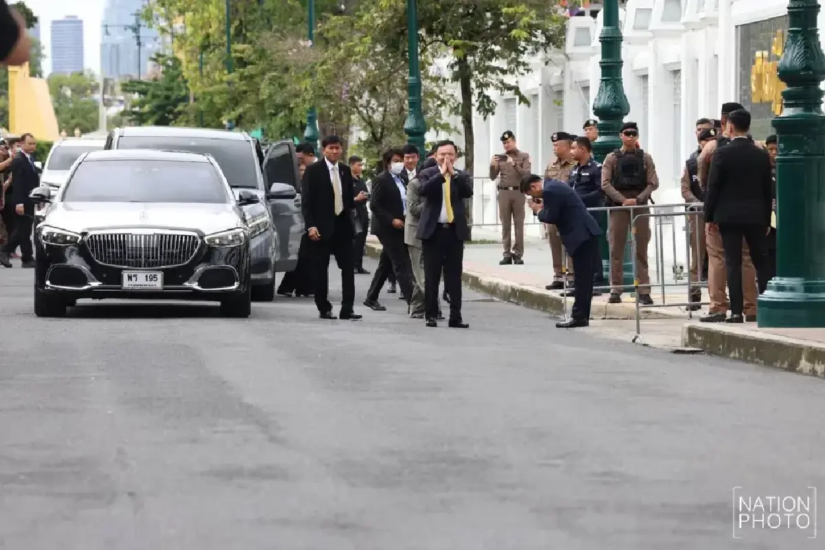 ลุ้น 2 ด่าน คืนอิสรภาพ ‘ทักษิณ’ เดิมพันเพื่อไทย-ฟื้นเสื้อแดง