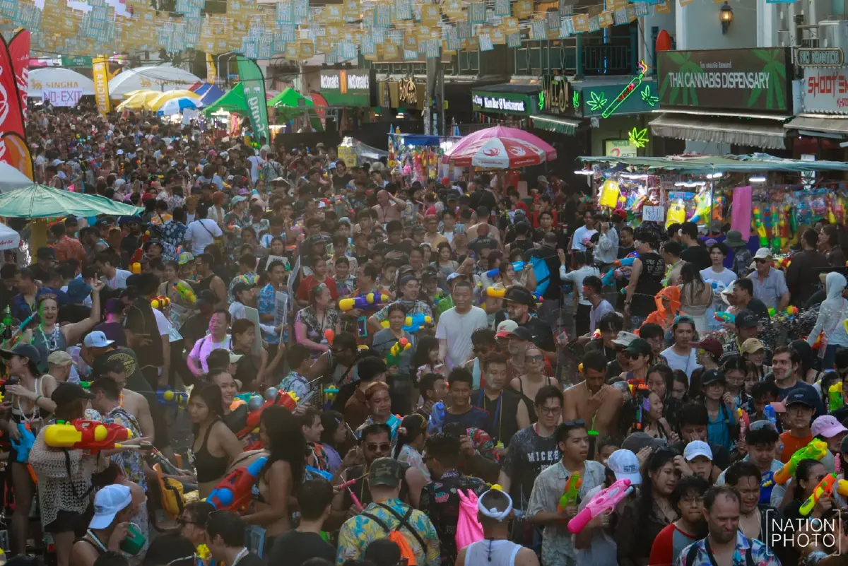 เคลียร์พื้นที่แล้ว หลังปิดถนน ให้เล่นน้ำสงกรานต์ถนนข้าวสาร 2569