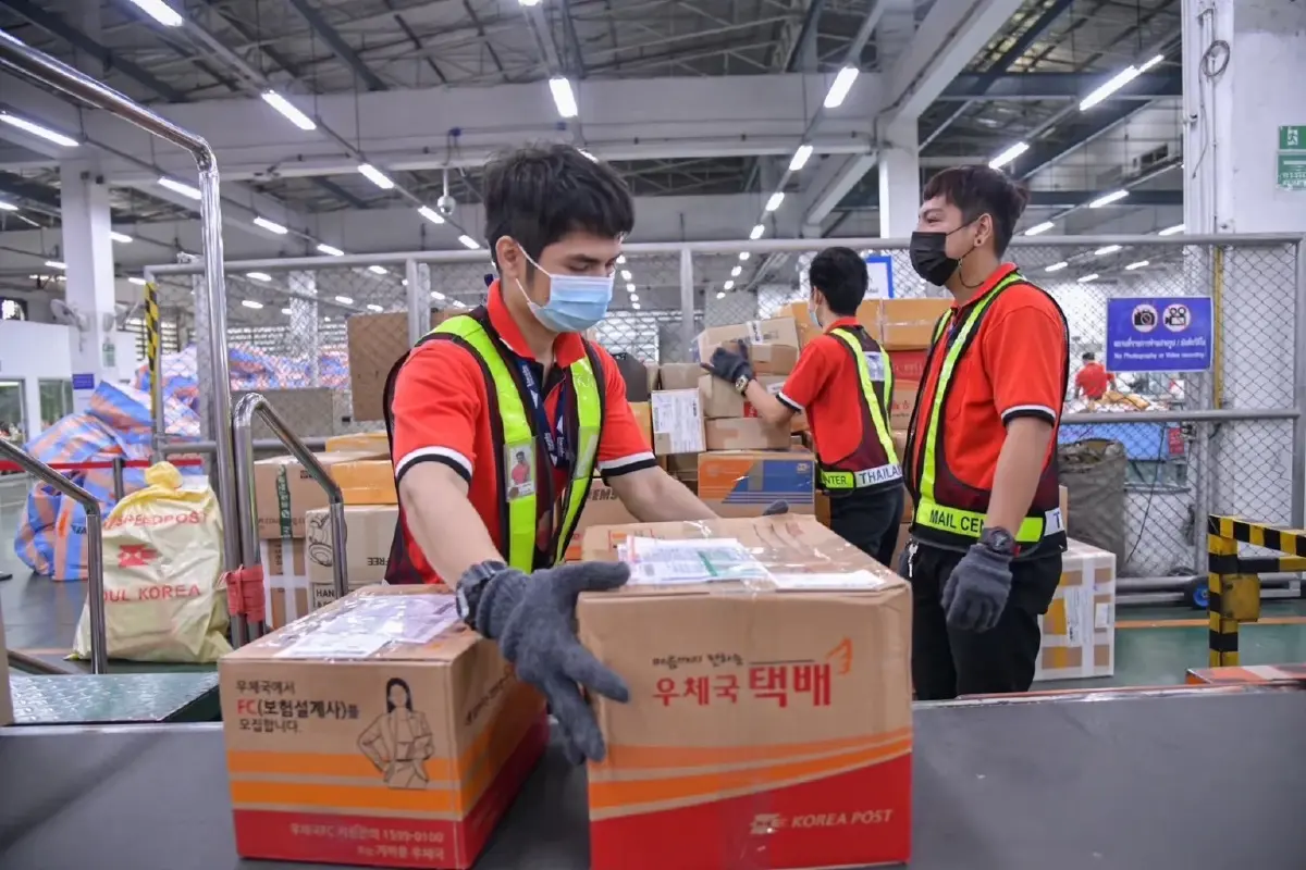 ผู้บริหารยุคใหม่ต้องเข้าใจและไม่ตามใจ  สูตรบริหาร CEO ไปรษณีย์ไทย