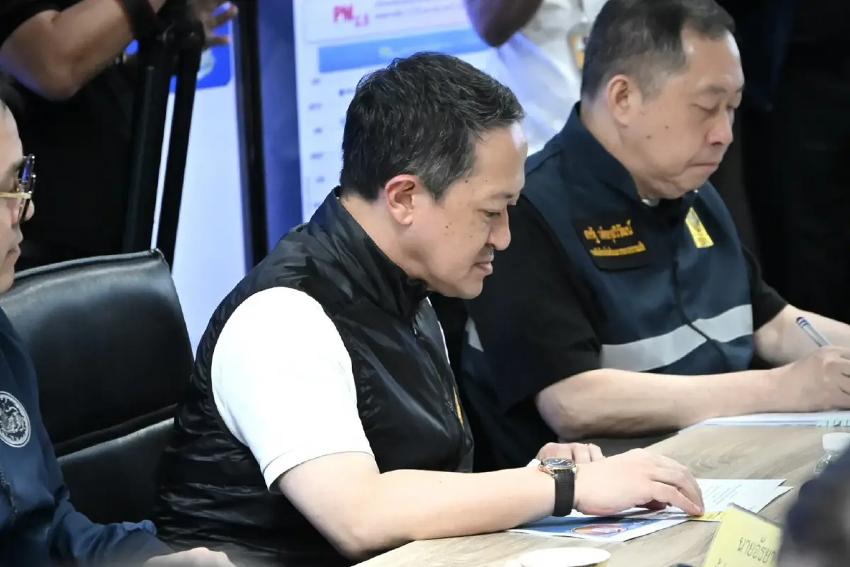 ปลัด มท.ไปเชียงใหม่ถก 17 ผู้ว่าฯเหนือ แก้ฝุ่นพิษ เตือนสวมแมสก์