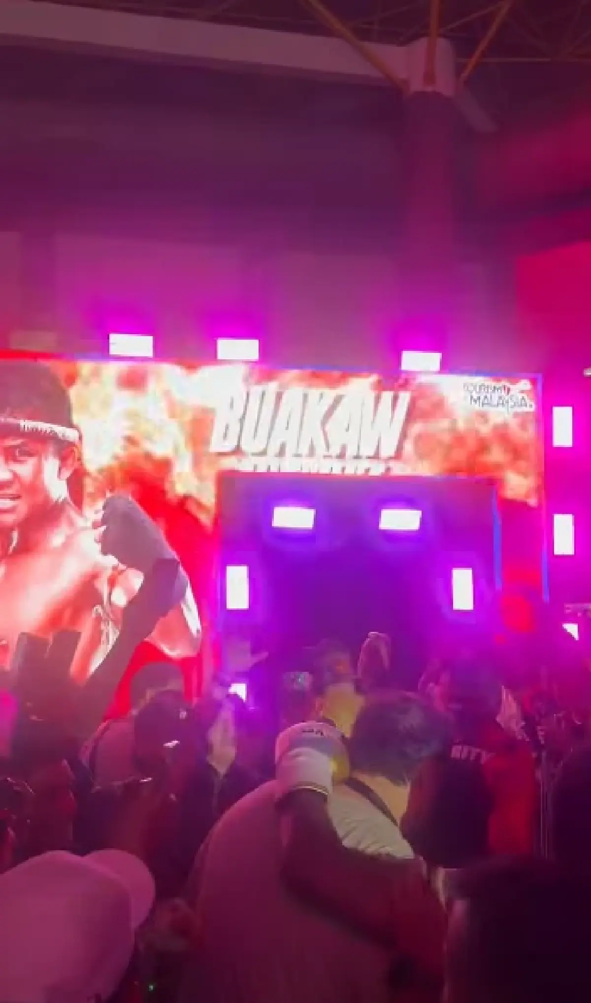 ผลมวยสด บัวขาว ชนะเอกฉันท์ 3 ยก ดับซ่า เมิ่ง เกาเฟิง T Fight All Stars