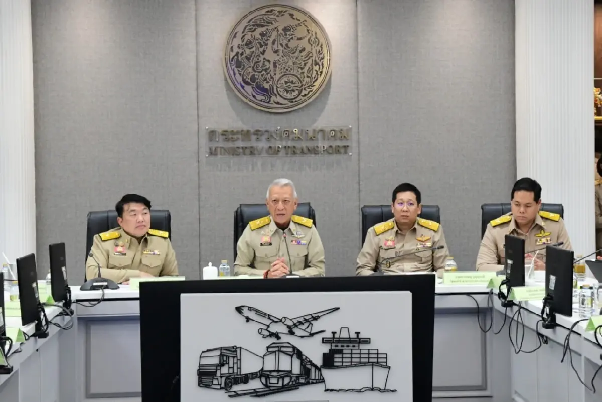 'พิพัฒน์' แบ่งงาน 3 รัฐมนตรี สั่งเดินหน้าโครงการ Quick Win