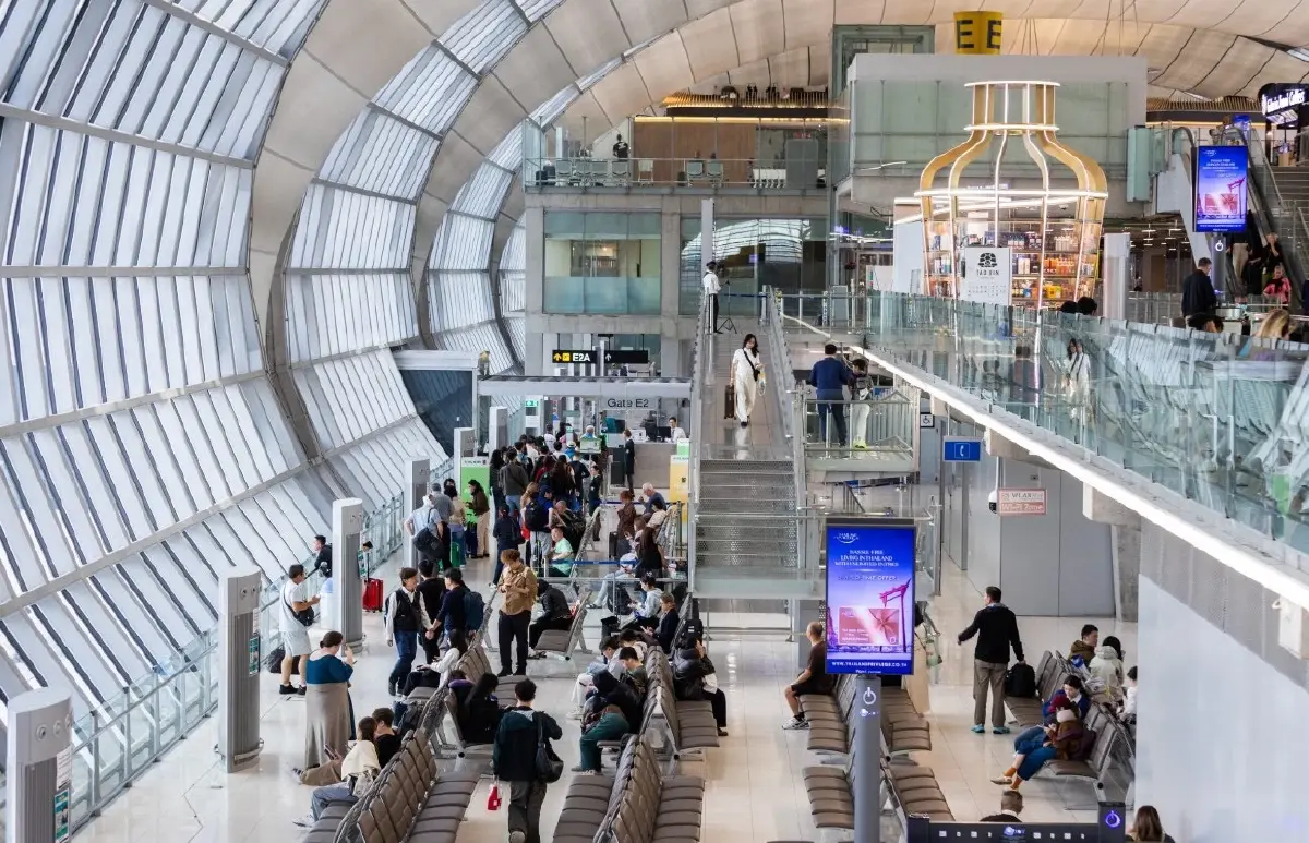 'สงกรานต์ 69' AOT คาดผู้โดยสารพุ่ง 3.7 ล้านคน - เช็กพิกัดจุดจอดรถฟรี 4 สนามบิน