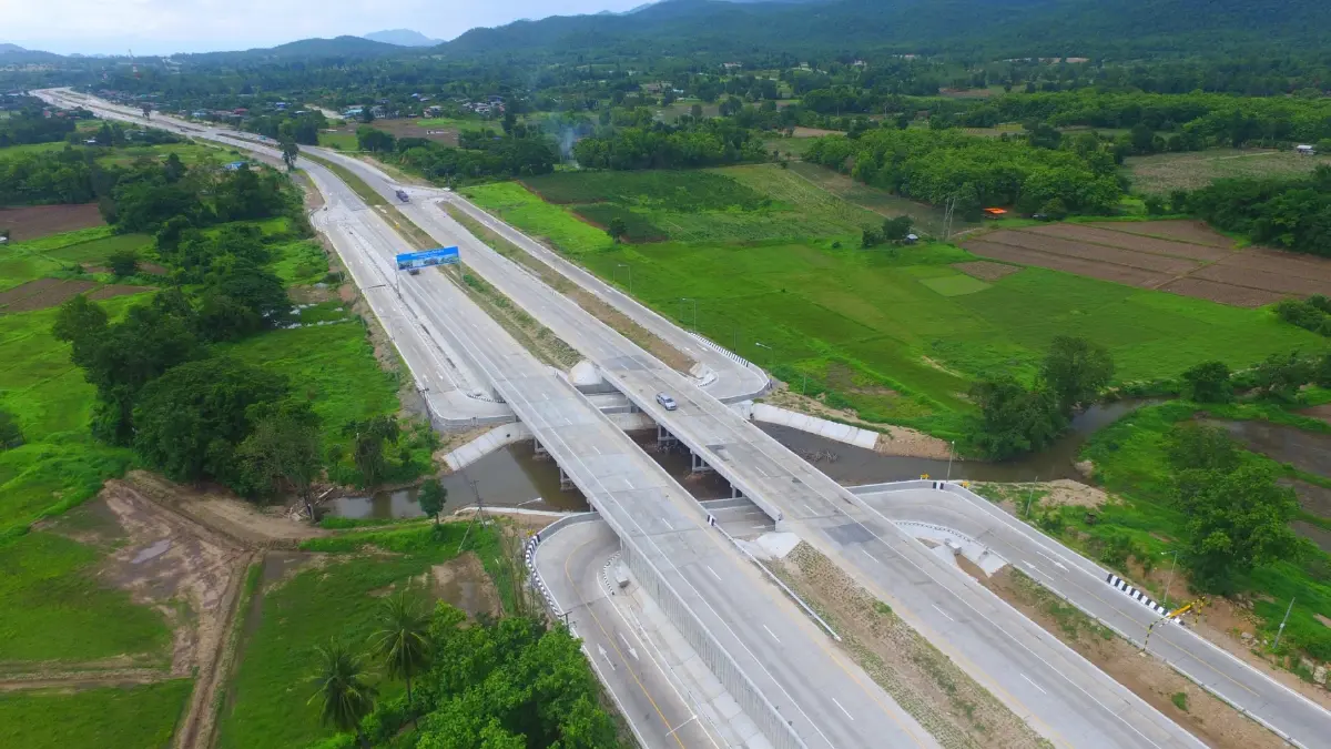 คมนาคม เปิดมาตรการ Smart Trave สงกรานต์ 2569 ตั้งเป้าลดอุบัติเหตุ 5%