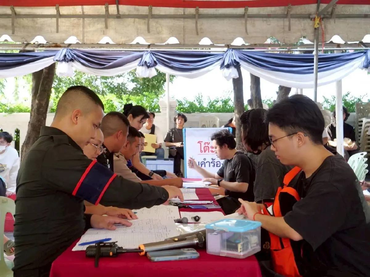 ปชน.เปิดโครงการ 'พลทหารปลอดภัย' รับคำร้องละเมิดสิทธิผ่าน Line