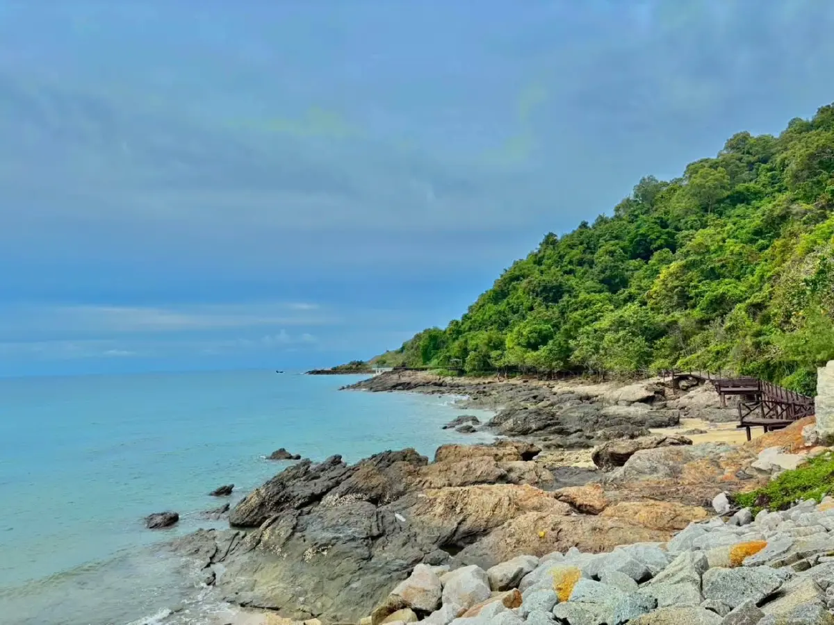 อุทยานฯ เปิดยอด ท่องเที่ยวสงกรานต์ 4 วัน ทะลุ 4.8 แสนคน 'ตาดโตน' แห่เที่ยวสูงสุด