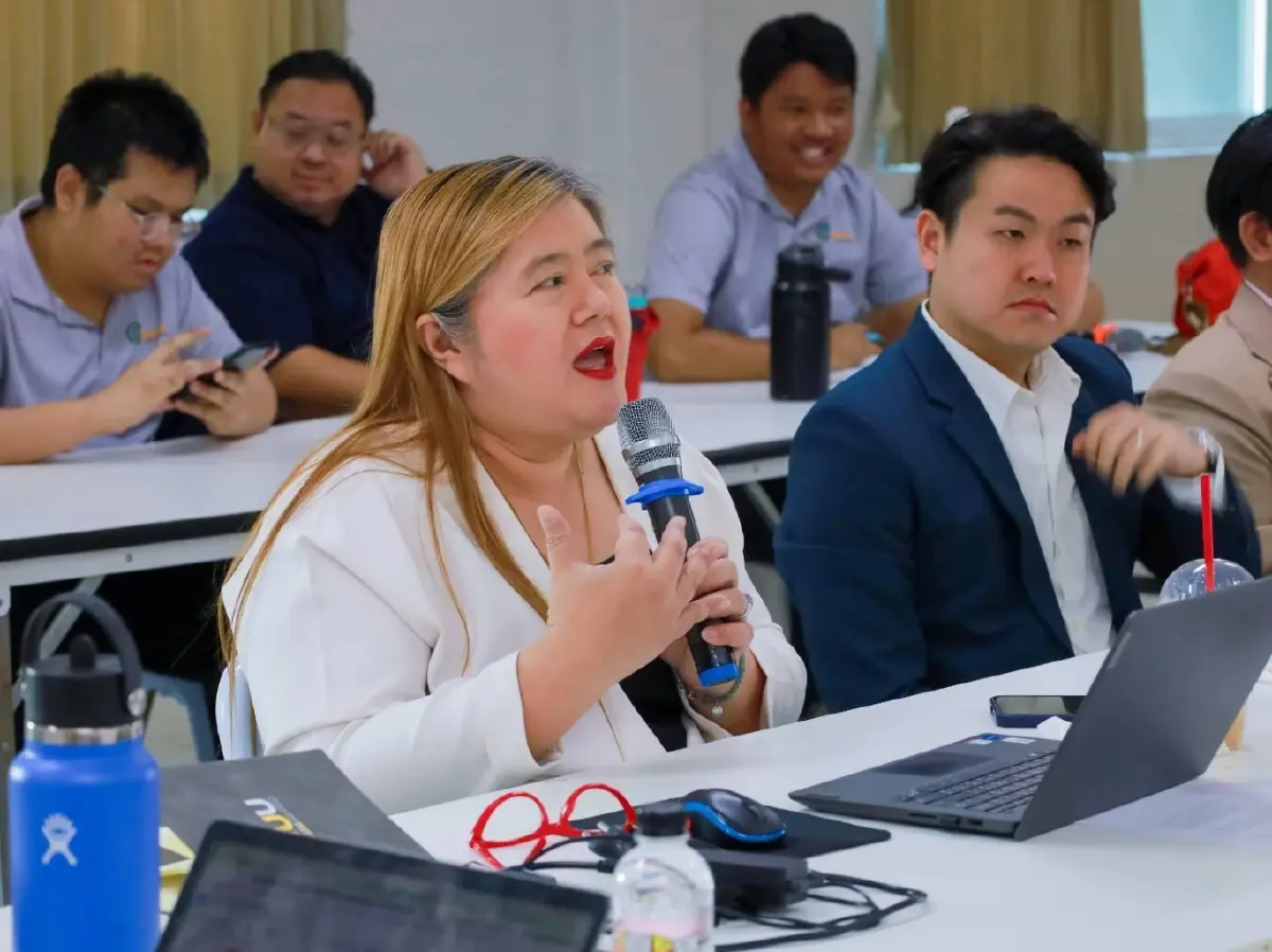 ปฏิรูป ‘พรรคส้ม’ โจทย์ใหญ่กู้กระแส แก้ปมอิทธิพล ‘โปลิตบูโร’