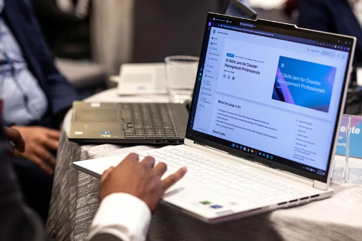 OpenAI และมูลนิธิบิลเกตส์ ดัน AI ป้องกันภัยพิบัติ สถิติชี้เอเชียเจอหนักที่สุด