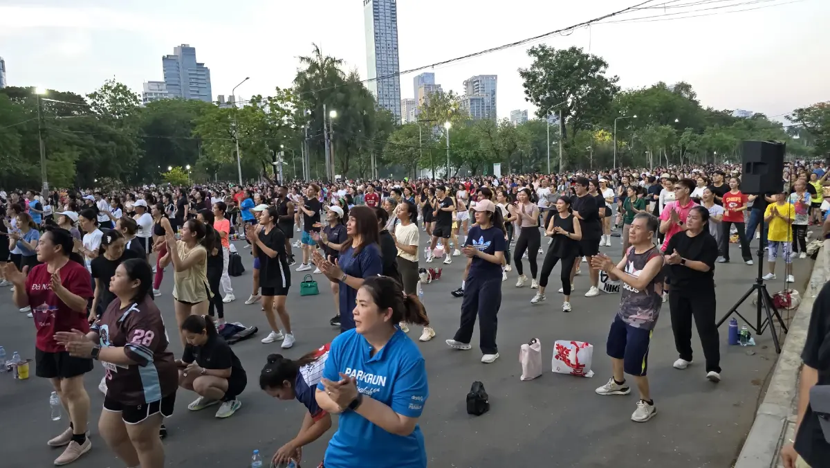 ‘แอโรบิค’ ที่ ‘สวนลุมพินี’ อยาก ‘สุขภาพดี’ ต้องมาเช็คอิน!