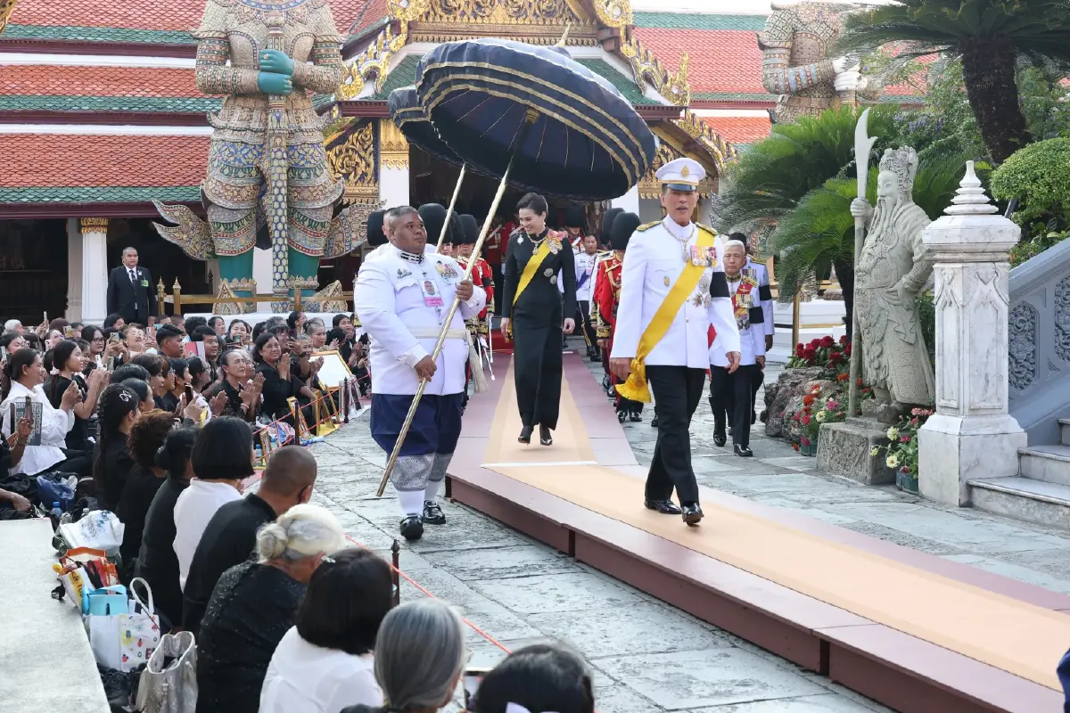 ในหลวง-ราชินี เสด็จฯ ถวายราชสักการะบูรพมหากษัตริย์ วันจักรี 2569