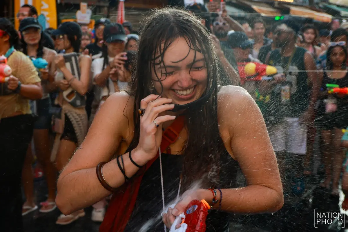 เคลียร์พื้นที่แล้ว หลังปิดถนน ให้เล่นน้ำสงกรานต์ถนนข้าวสาร 2569