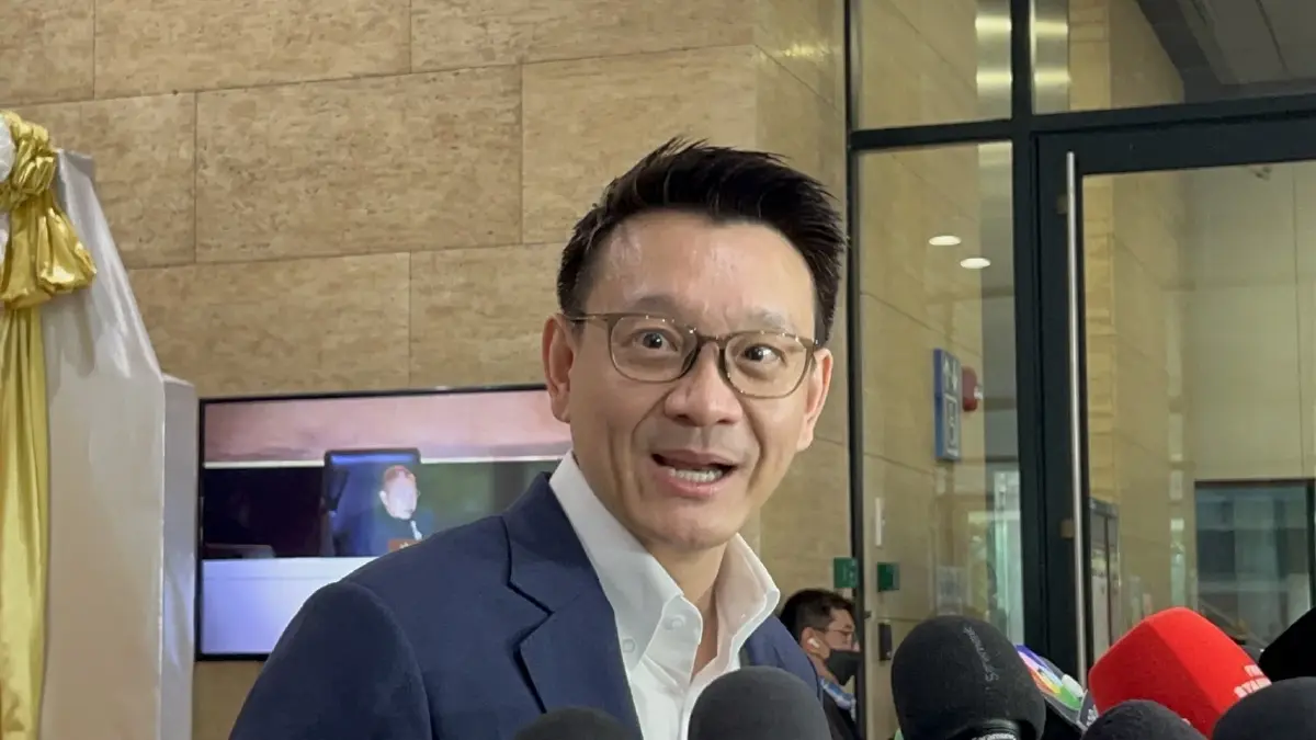 'วีระยุทธ' รอดูปม 44 สส.ก่อนประชุมใหญ่ ปชน. อุบนั่งหัวหน้าพรรค