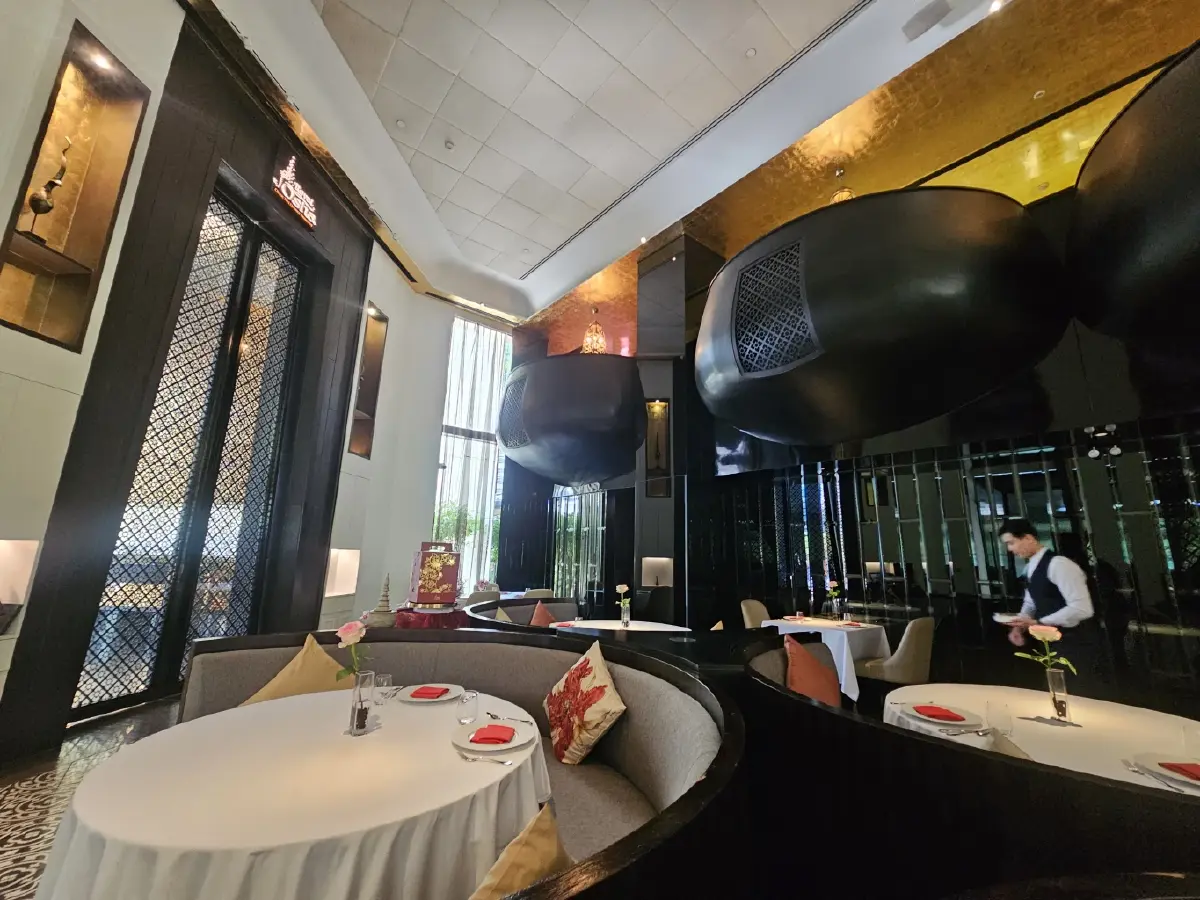 ‘5 ร้านข้าวแช่’ ปี 2026 อร่อย ในดวงใจหมูหวานชวนชิม ครบเครื่องจริงๆ