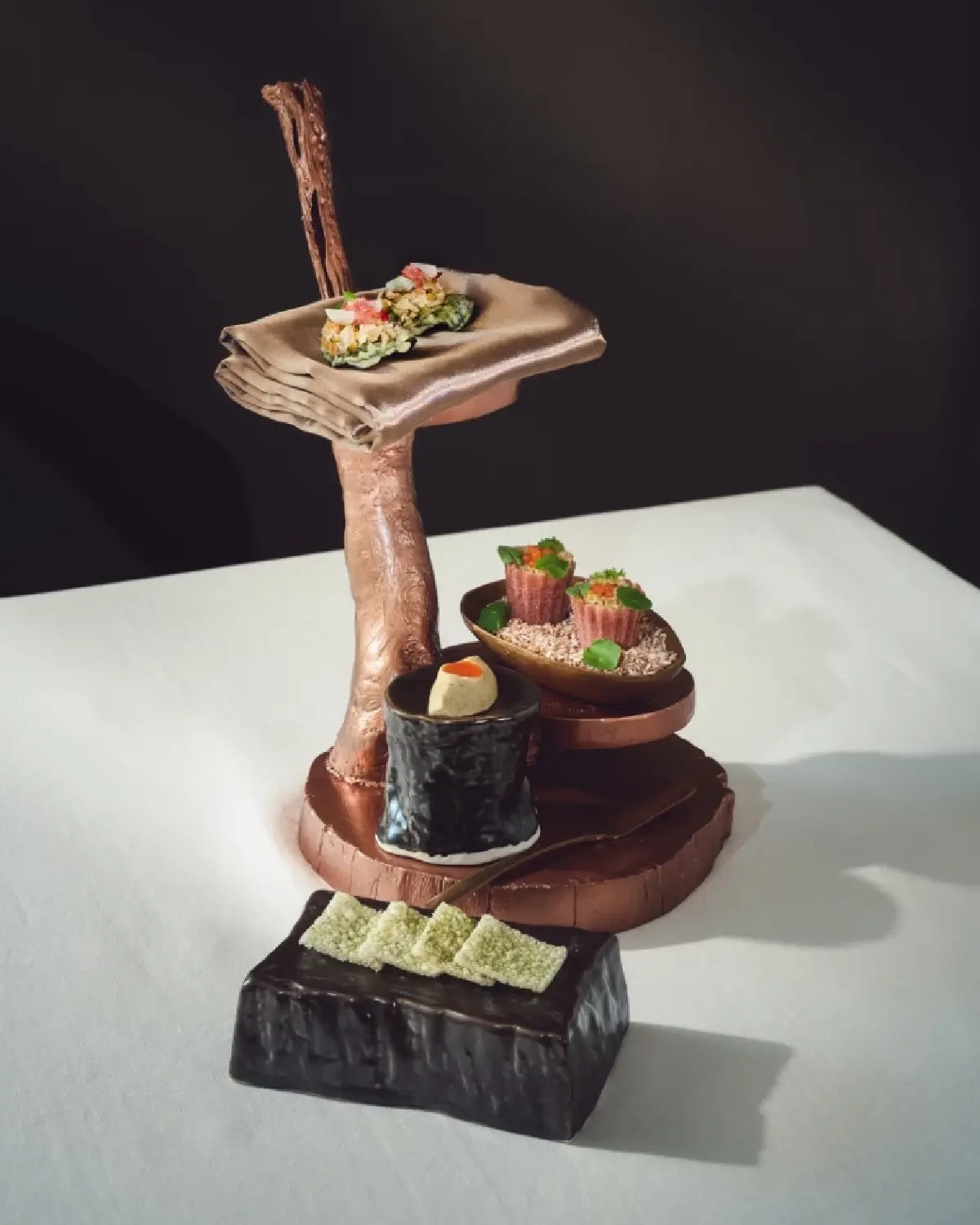 ‘วิเสทวิโส’ อาหารไทยไฟน์ไดนิ่ง จากตำรับโบราณสู่ความร่วมสมัย