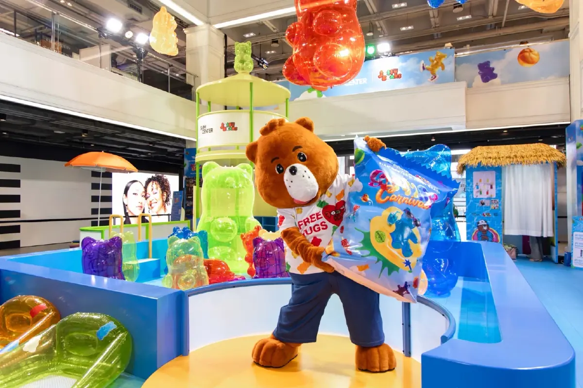 สยามเซ็นเตอร์ จับมือ Jolly Bears เปิดปรากฏการณ์ท่องโลกคาร์นิวัลสุดครีเอทีฟกลางเมือง