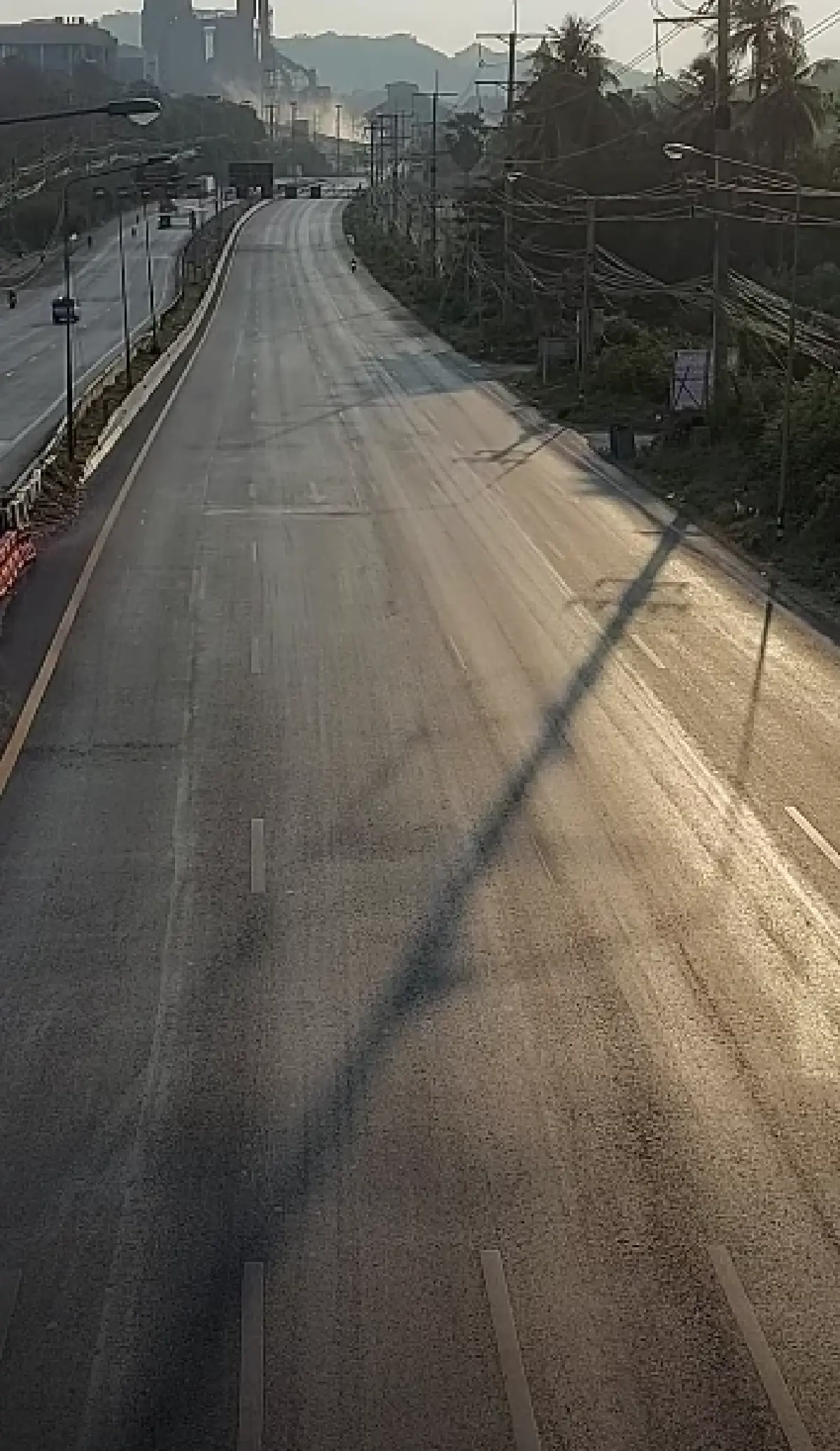 เริ่มแล้ว มหกรรมรถติด ถนนมิตรภาพ ขาเข้า กทม. แห่กลับหลังสงกรานต์