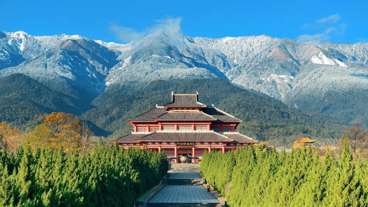 ก็แดดมันร้อน! เทรนด์ Coolcation เลยมาแรง ‘Trip.com’ เผยคนแห่เที่ยวหนีร้อนพึ่งเย็น ยอดค้นหาพุ่ง 237%