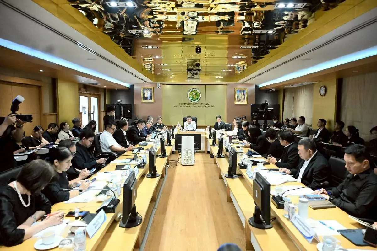 กระทรวงเกษตรฯ เคาะ 13 แผนช่วยเกษตรกร! รับมือสงคราม-ลดต้นทุน-พักหนี้,