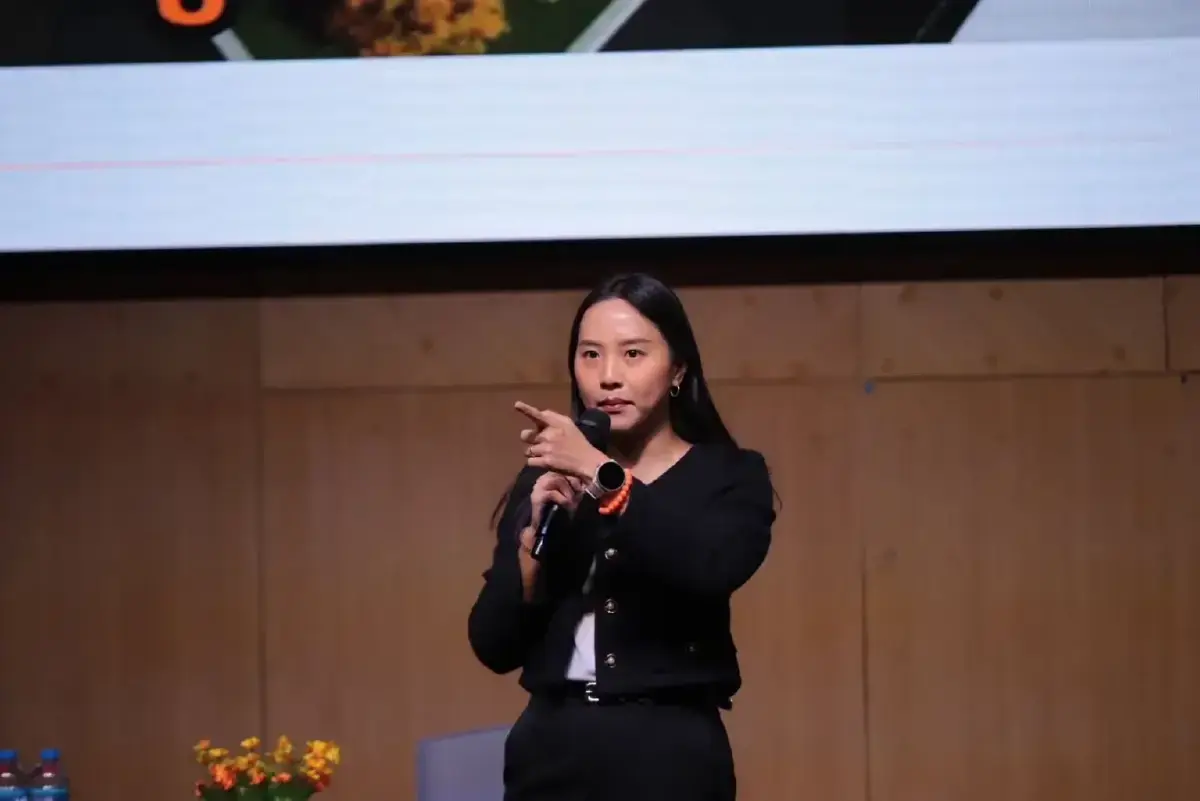 ปฏิรูป ‘พรรคส้ม’ โจทย์ใหญ่กู้กระแส แก้ปมอิทธิพล ‘โปลิตบูโร’