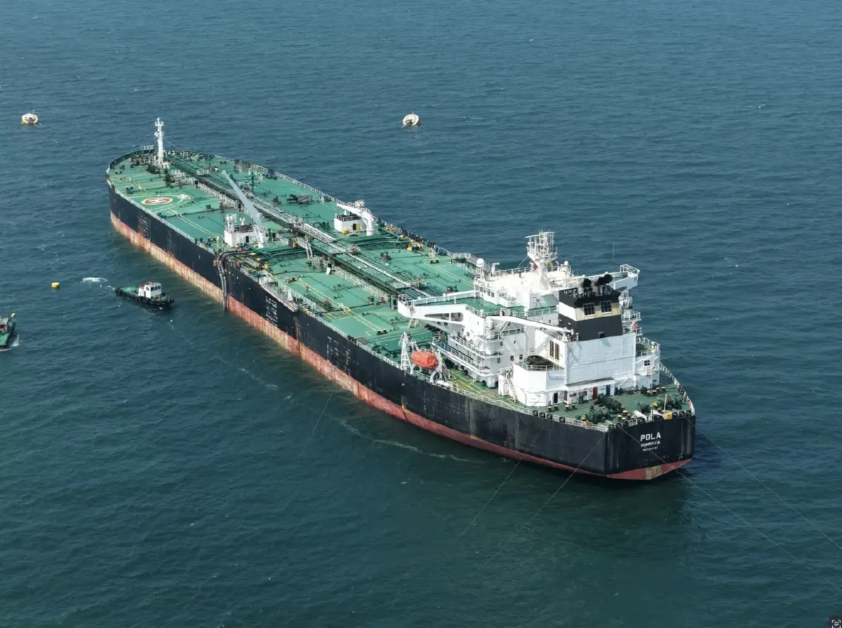 เปิดภาพ! เรือขนส่งน้ำมันดิบ ถึงท่าเรือโรงกลั่นน้ำมันบางจาก ศรีราชา