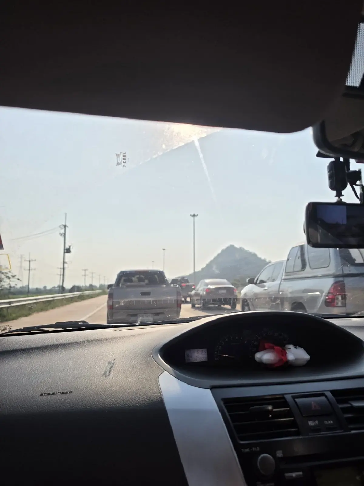 เช็กเส้นทางกลับบ้านสงกรานต์ 69 รถติดมาก ถนนมิตรภาพ มอเตอร์เวย์ M6