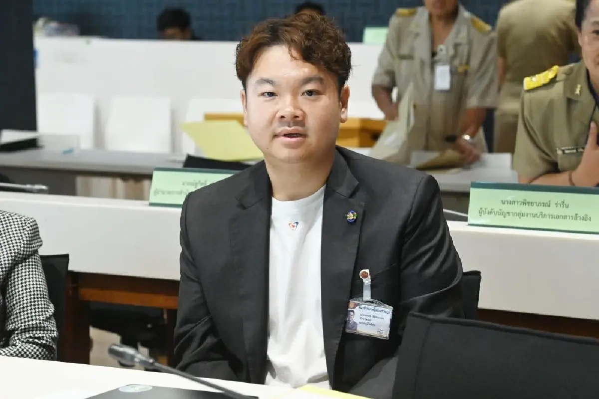 'ภท.' ยึดหัวหาด กวาด ‘14 ปธ.กมธ.’ สกัด ‘ฝ่ายค้าน’ ป้อง ‘ฝ่ายบริหาร’