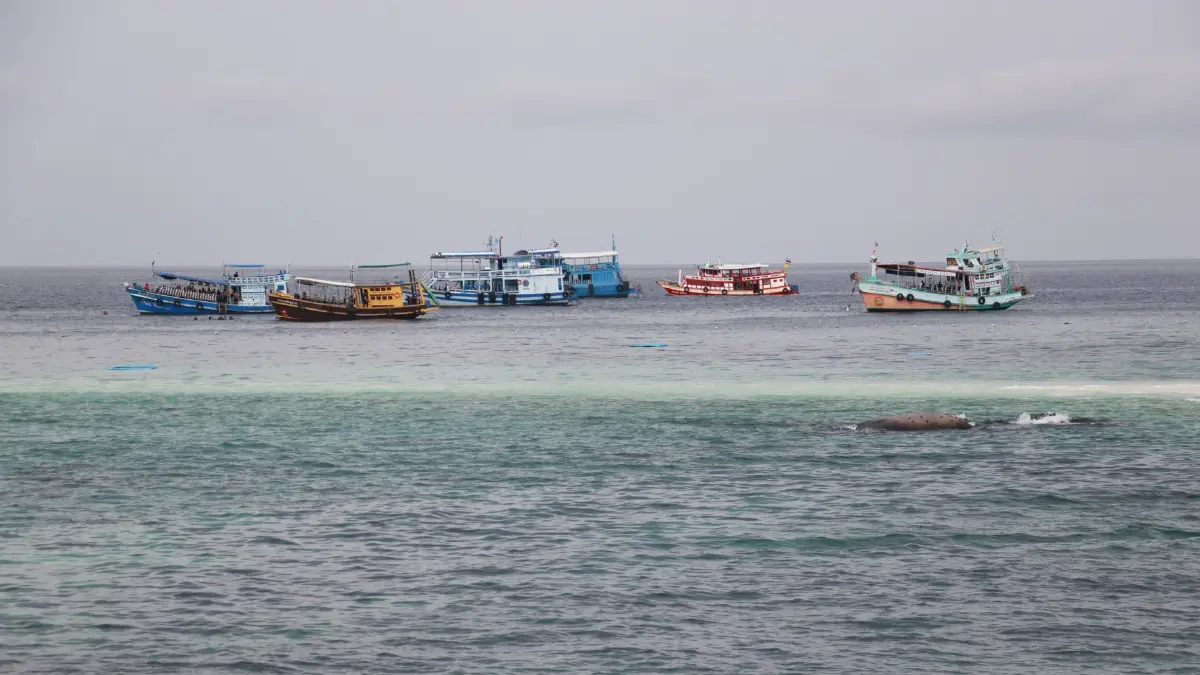 'มรดกโลก ทางทะเล' กับ 'แลนด์บริดจ์' อันไหนทำให้คนไทยรวย ?