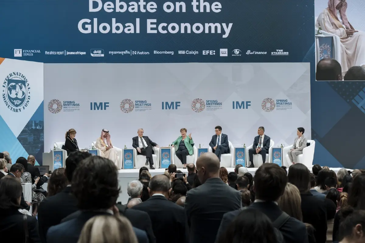 'เอกนิติ' ชี้ศก.ไทยแกร่ง  แนะต่างชาติ 'ถอดบทเรียน' รับ 'วิกฤติพลังงาน' แบบไทย