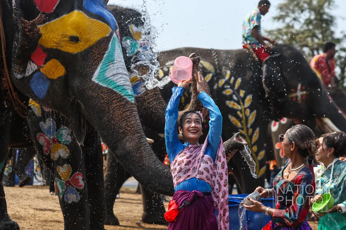 พลังซอฟต์พาวเวอร์ ทัพช้างแสนรู้ บุกกรุงเก่า เล่นน้ำสงกรานต์ 2569