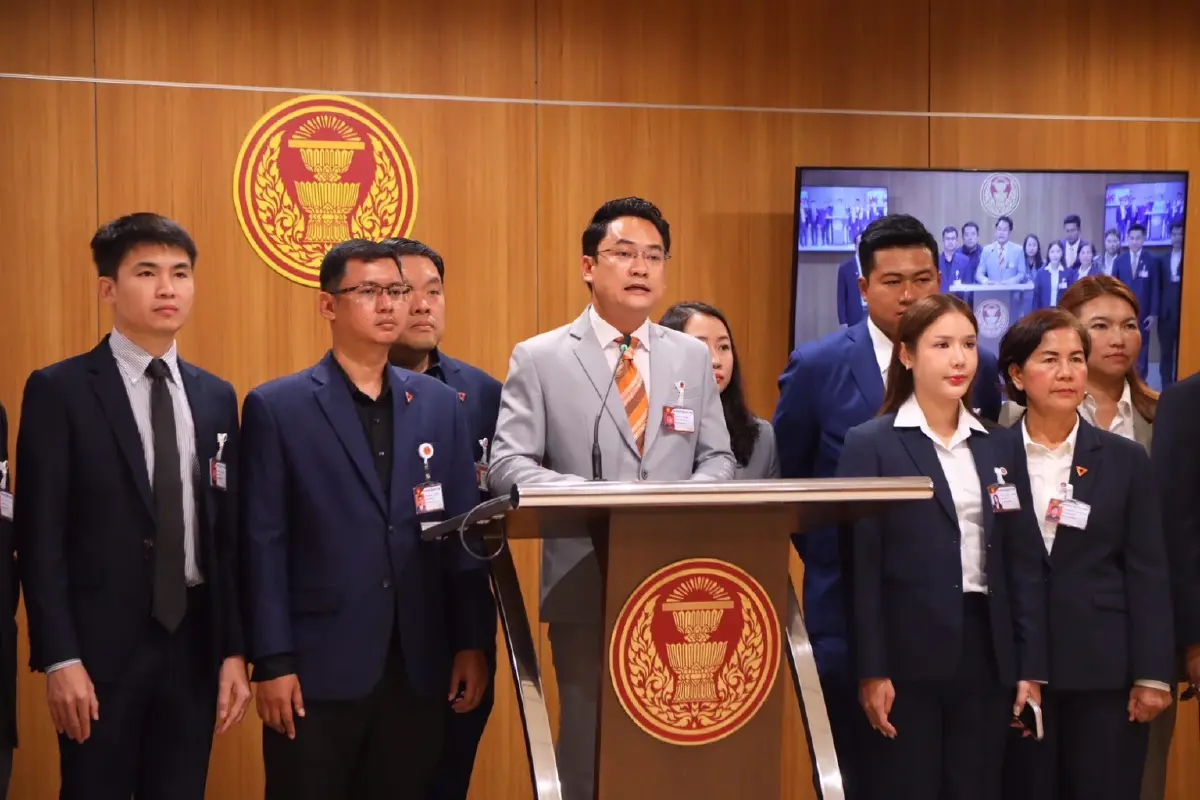 ปชน.ชง 9 กฎหมายกระจายอำนาจเข้าสภาฯ ปลดล็อกงาน-เงิน-ท้องถิ่น