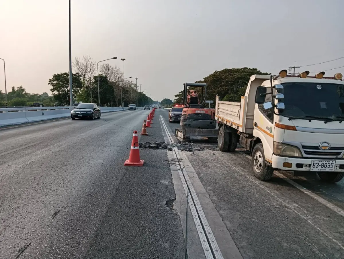 เลี่ยงรถติด กระทบผู้ใช้ทาง ถนนสายเอเชีย ขาออก กทม. ปิดถนน ซ่อมทาง