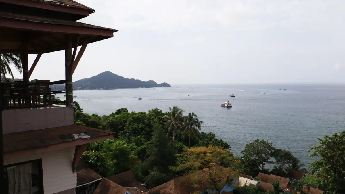 'มรดกโลก ทางทะเล' กับ 'แลนด์บริดจ์' อันไหนทำให้คนไทยรวย ?