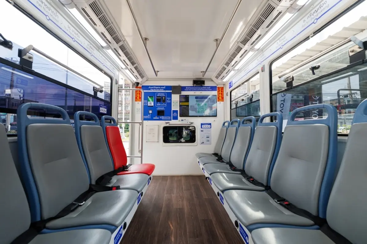 แนวคิดใหม่ รถสองแถว เพิ่มความสะดวก ปลอดภัย โตโยต้า นำร่อง