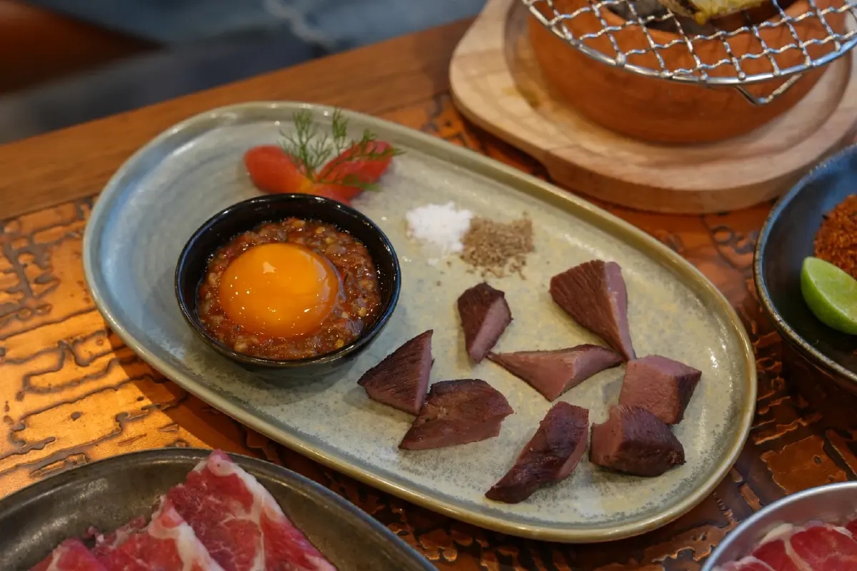 ปลุกตำนานแจ่วฮ้อนออนห้าง รีวิว 'จุ่มแซ่บฮัท' แซ่บแบบ Home Cooking