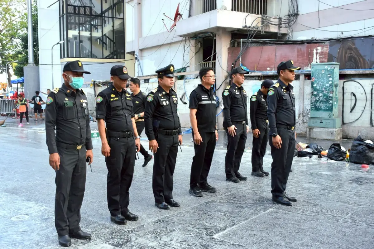 เทศกิจพรึ่บ ถนนข้าวสารพื้นที่โดยรอบ หลังปิดสงกรานต์
