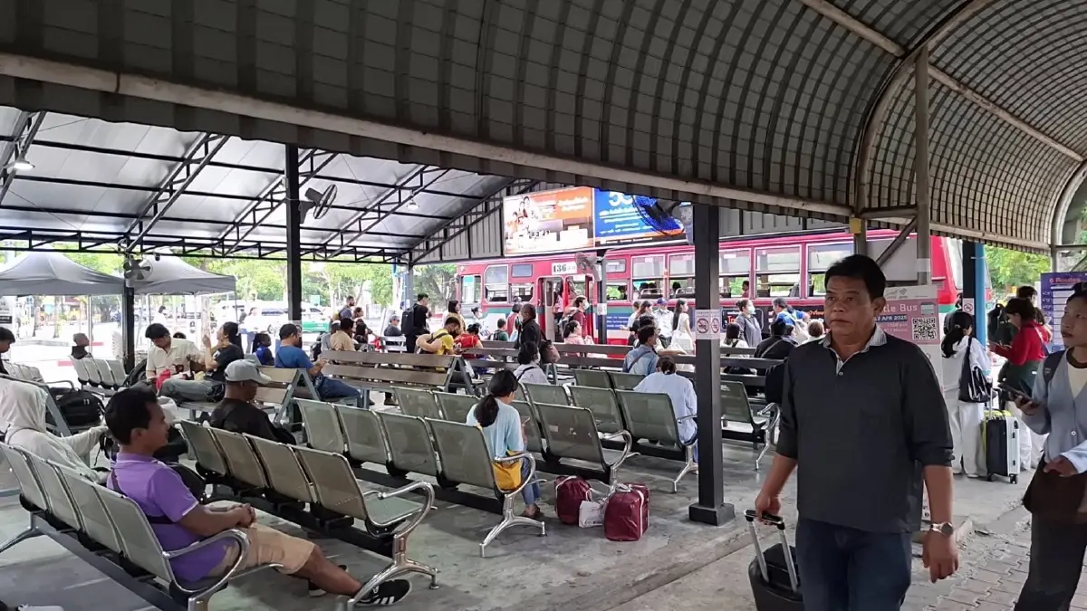 'คมนาคม' สรุปเดินทางสงกรานต์ 6 วัน ใช้ขนส่งสาธารณะพุ่ง 15 ล้านคน